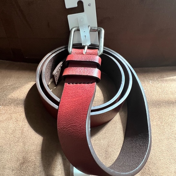 Lacoste Men’s Brown Wide Leather Belt, Size 42 - Picture 3 of 14